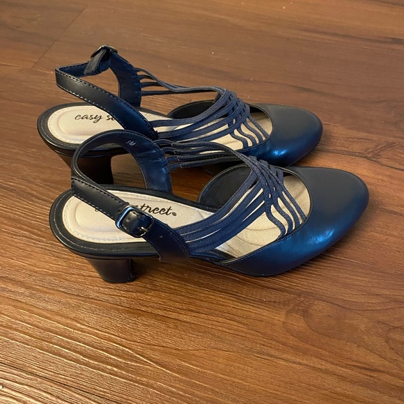 easy street Shoes - Easy street navy strapless slingback pumps